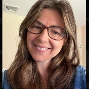 Meet your Posher, Magda